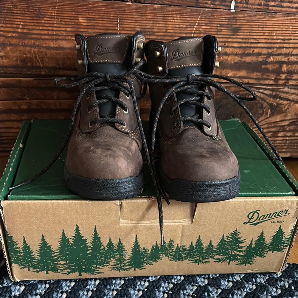 Danner Women’s Brown Leather Hiking Boots